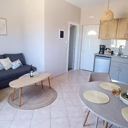 Verano Palmas Apartment_near The Sea-free Parking Hersonissos (Crete)